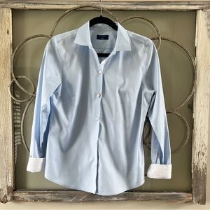 Ladies Sz6 UntuckIt Blu Toscano blouse with white cuffs and collar